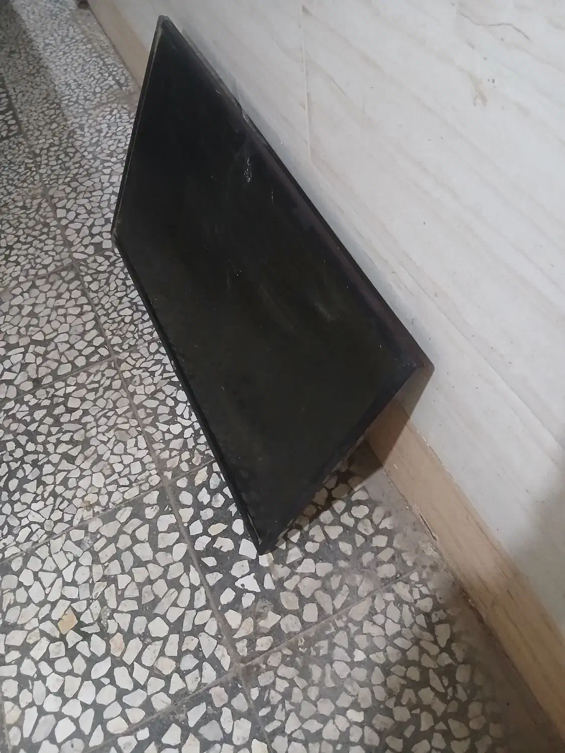 تلویزیون ال جی ۴۲|تلویزیون و پروژکتور|رشت, بیجارپس|دیوار