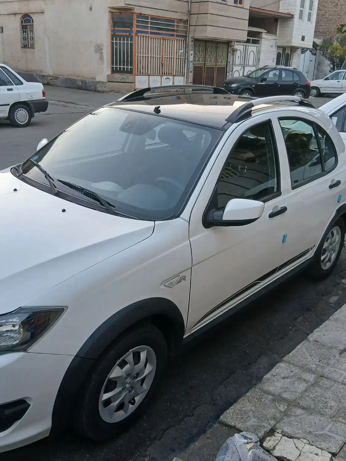 کوئیکR ارتقاء یافته|خودرو سواری و وانت|ساوه, |دیوار