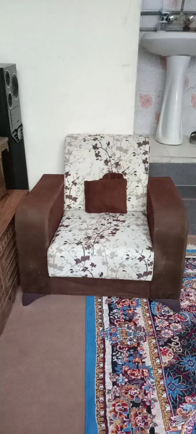 مبلمان 7نفره راحتی|مبلمان خانگی و میز عسلی|نی‌ریز, |دیوار