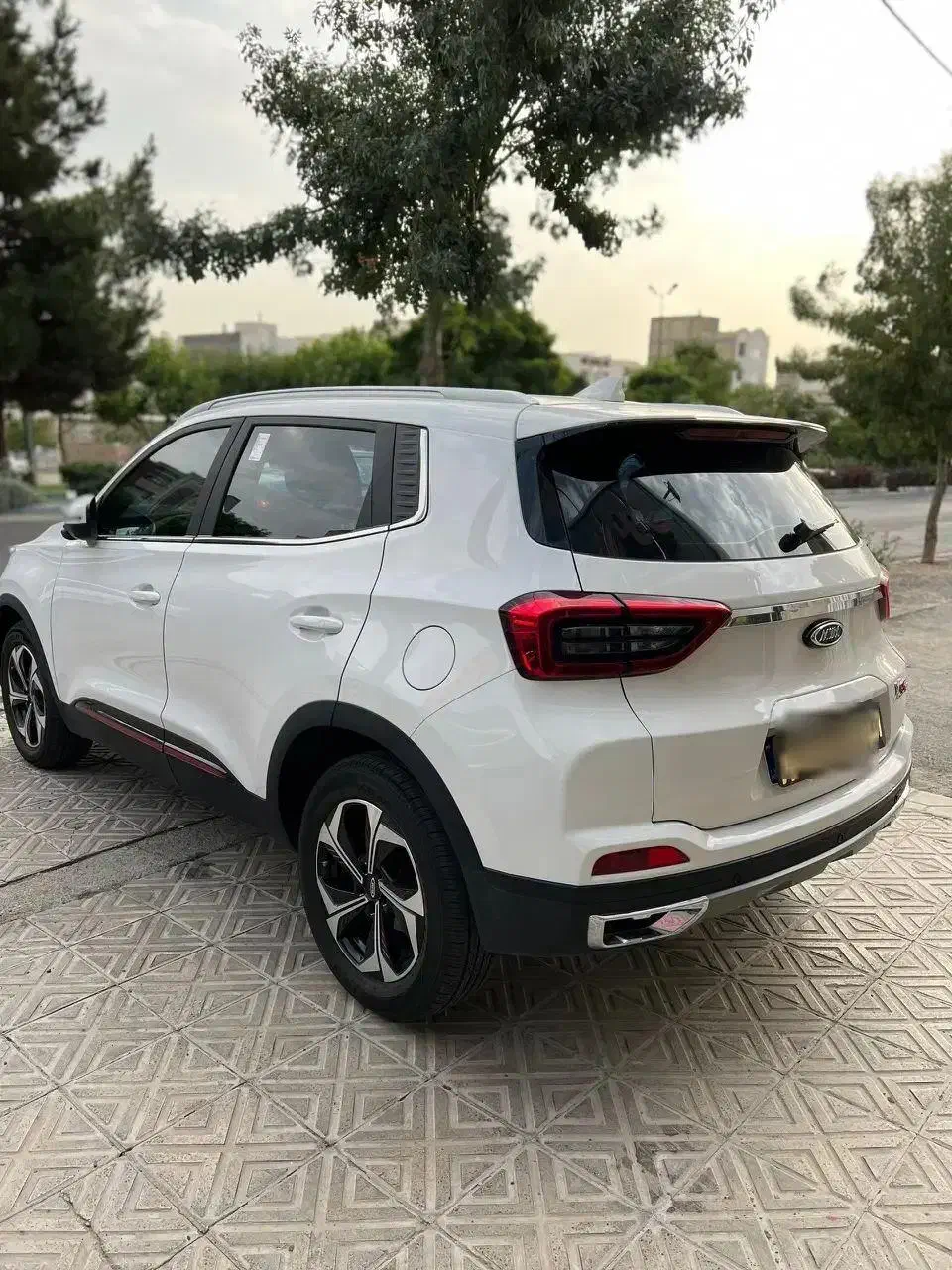 1401/X55|خودرو سواری و وانت|چهارباغ, |دیوار