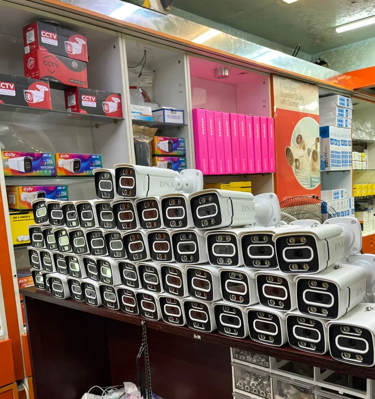 تعویض دوربین های قدیمی با بروز ترین دوربین ها|دوربین مداربسته|گرگان, |دیوار