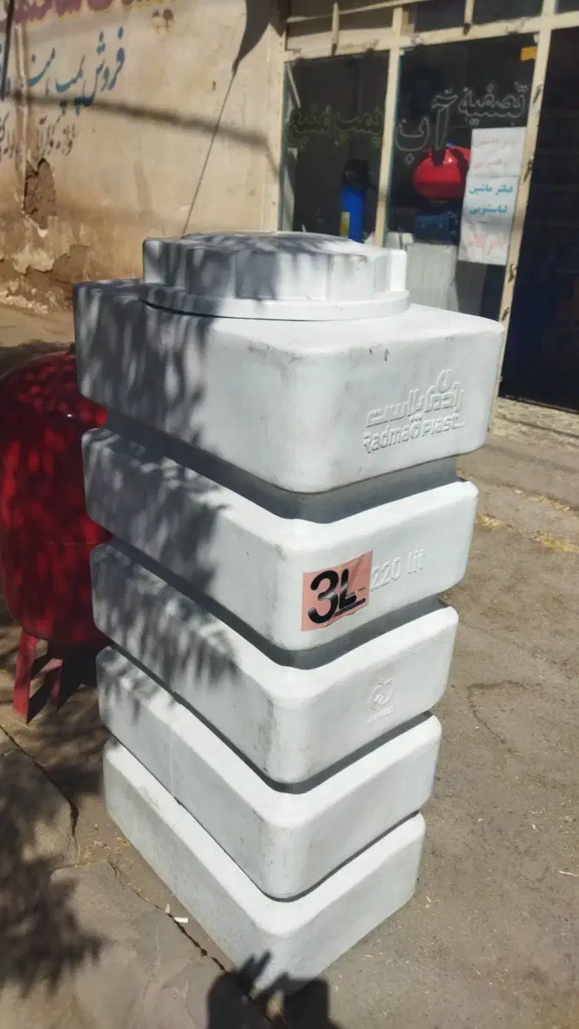 منبع اسان رو مکعبی ۲۲۰ لیتری|مصالح و تجهیزات ساختمان|کرمان, |دیوار