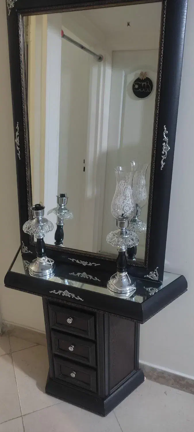 اینه و شمعدان|آینه|تهران, افسریه شمالی|دیوار