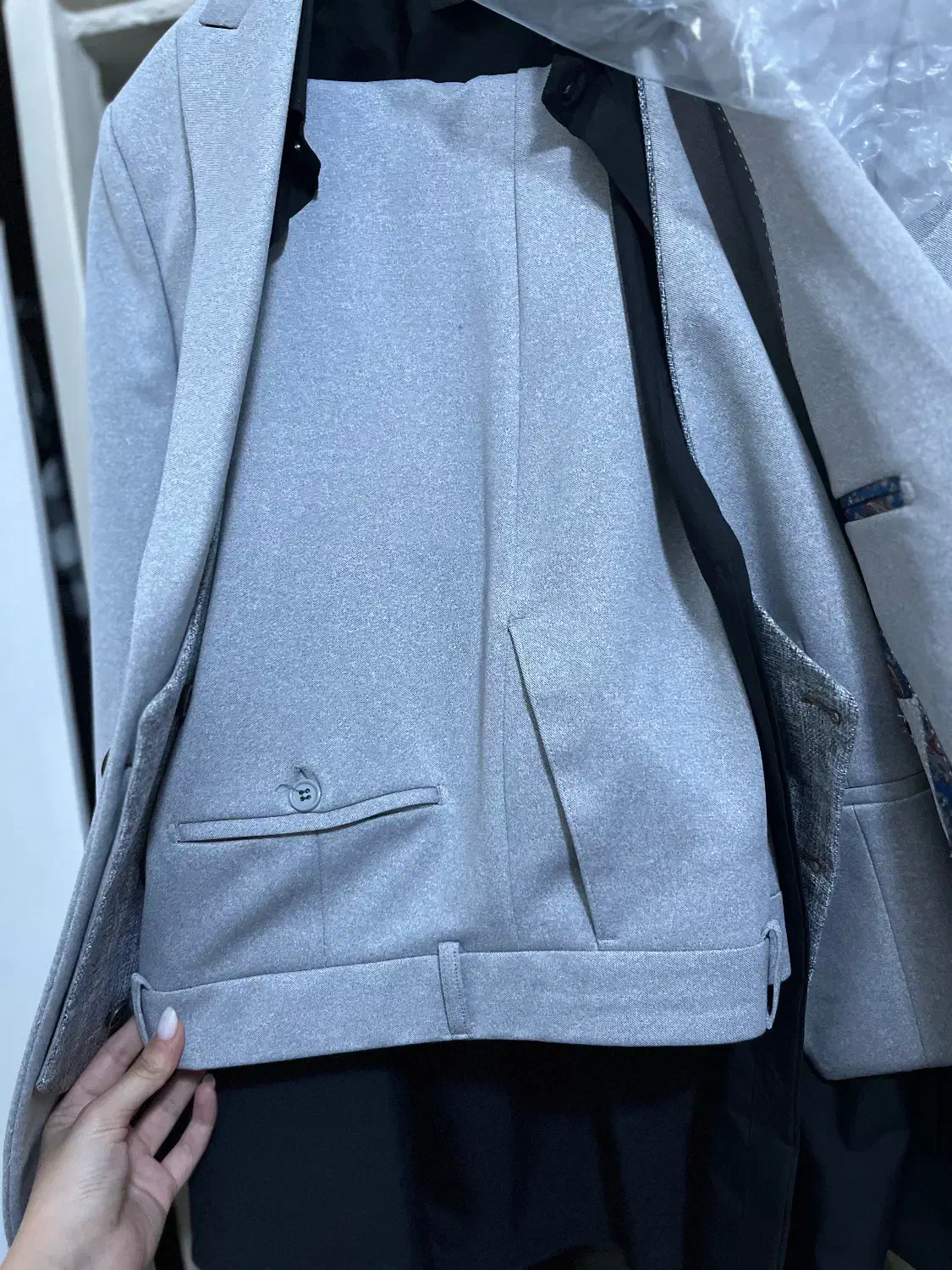 کت شلوار|لباس|رشت, پل تالشان|دیوار