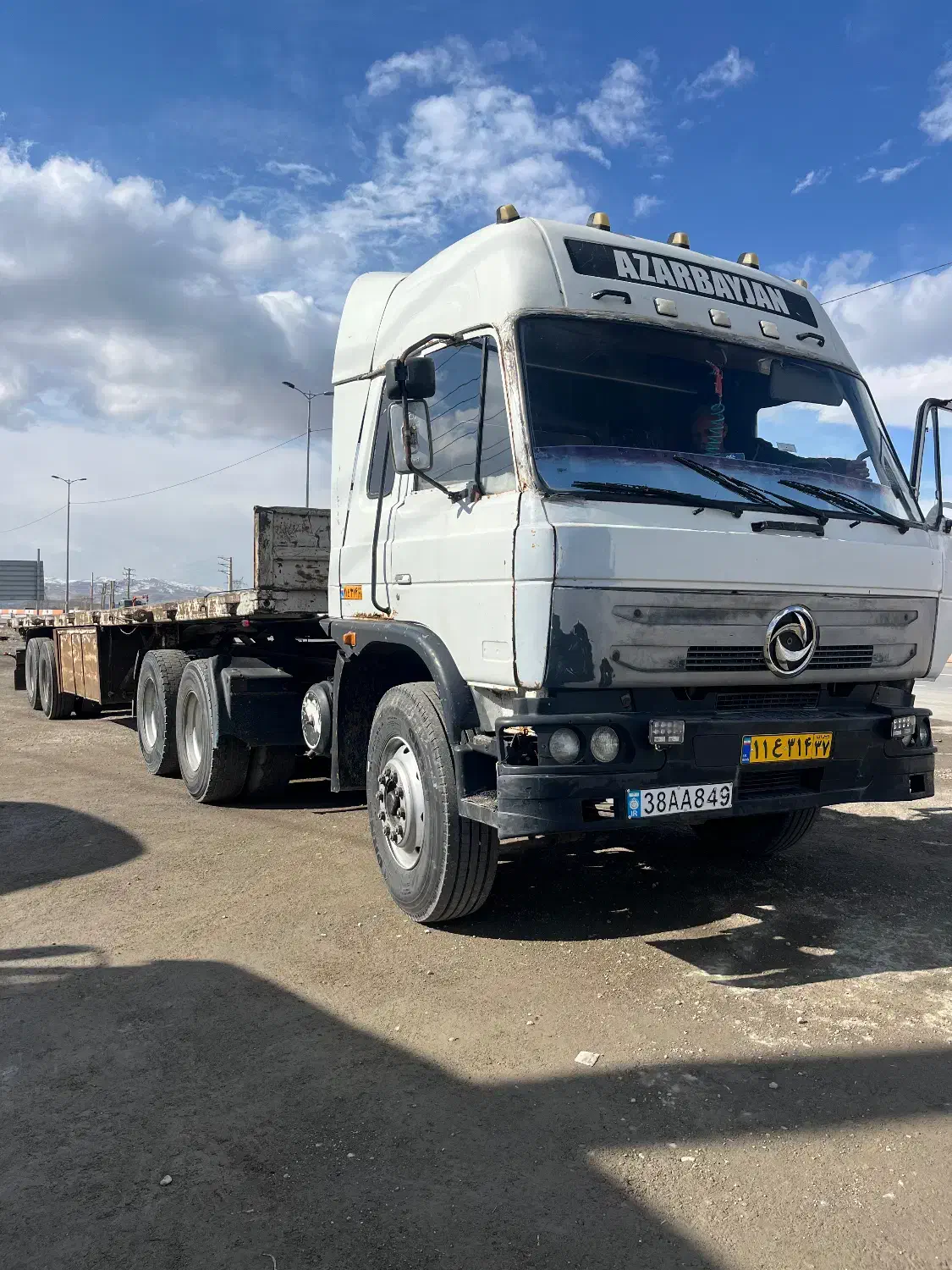 کشنده تی۳۰۰ مدل۸۴|خودرو سنگین|ارومیه, |دیوار