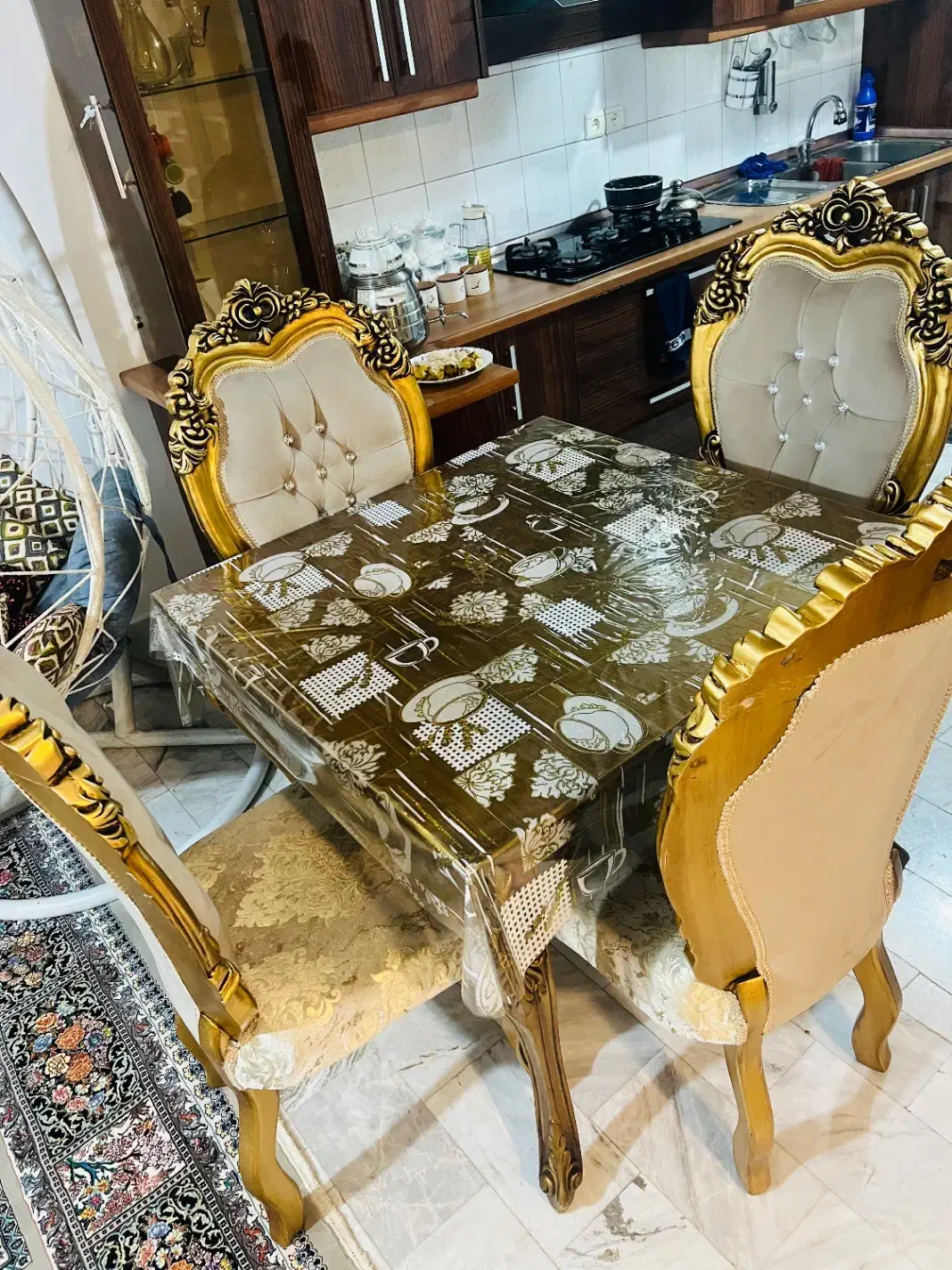 فروش مبلمان و میزناهارخوری|مبلمان خانگی و میز عسلی|رشت, یخسازی|دیوار