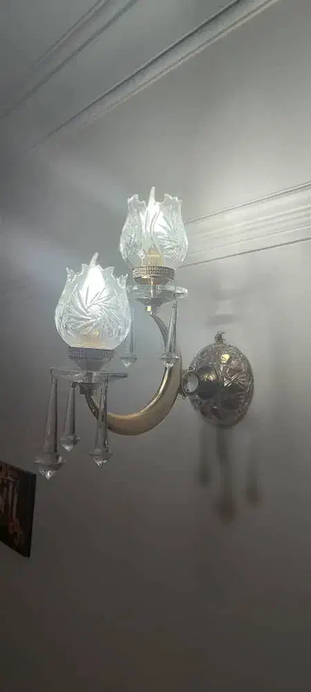 لوستر دیواری ۲ شاخهای|لوستر و چراغ آویز|کرج, ساسانی (قلمستان)|دیوار