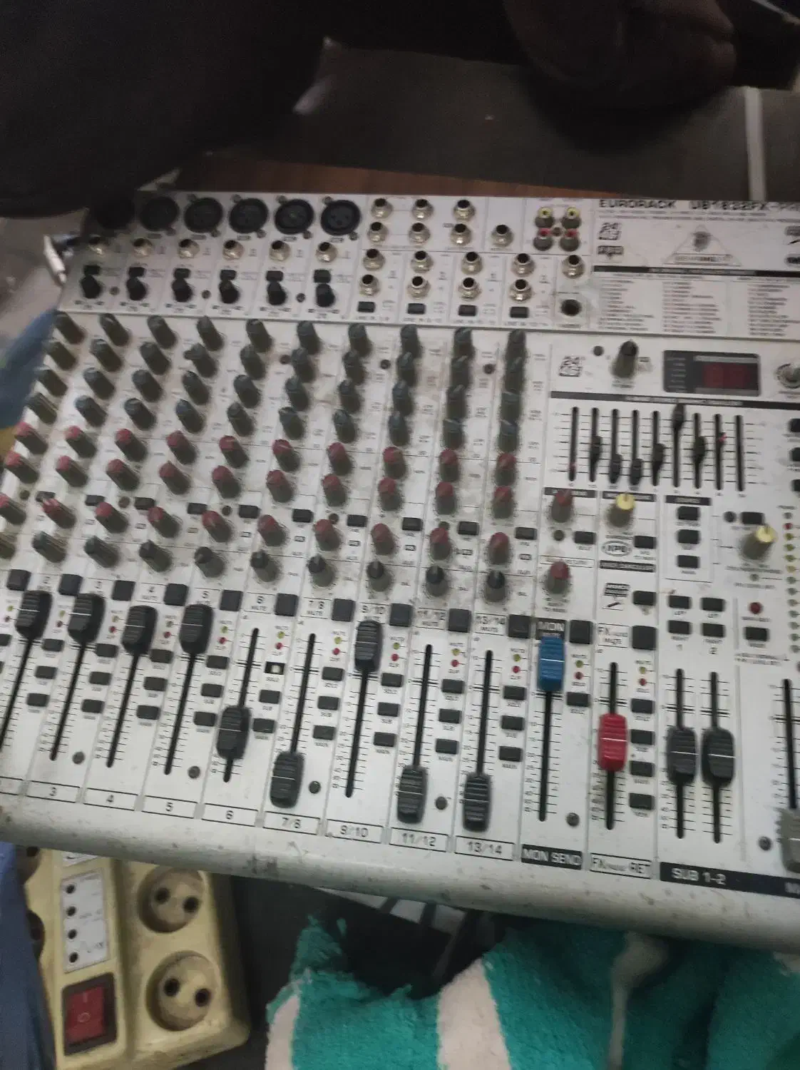 کورک pa800  میکسر بهرینگر|سیستم صوتی خانگی|لوندویل, |دیوار