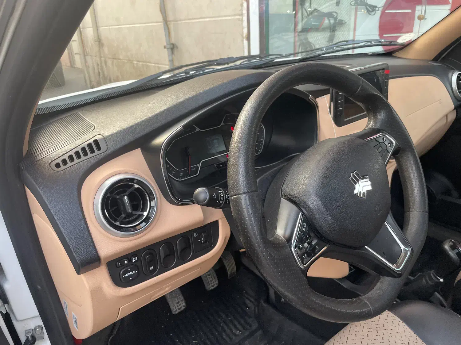 اطلس با سانروف|خودرو سواری و وانت|قائم‌شهر, |دیوار