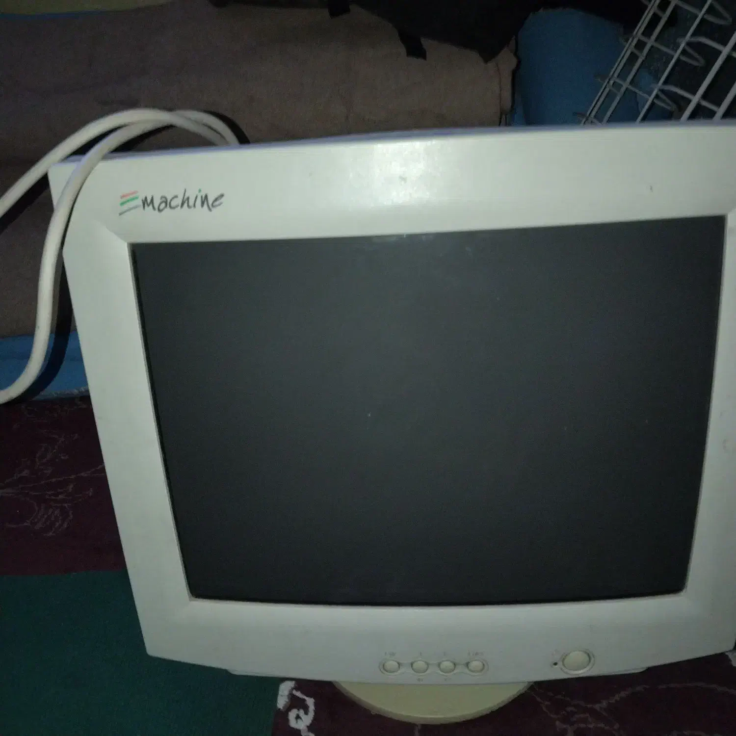 مانیتور قدیمی|قطعات و لوازم جانبی رایانه|دهدشت, |دیوار