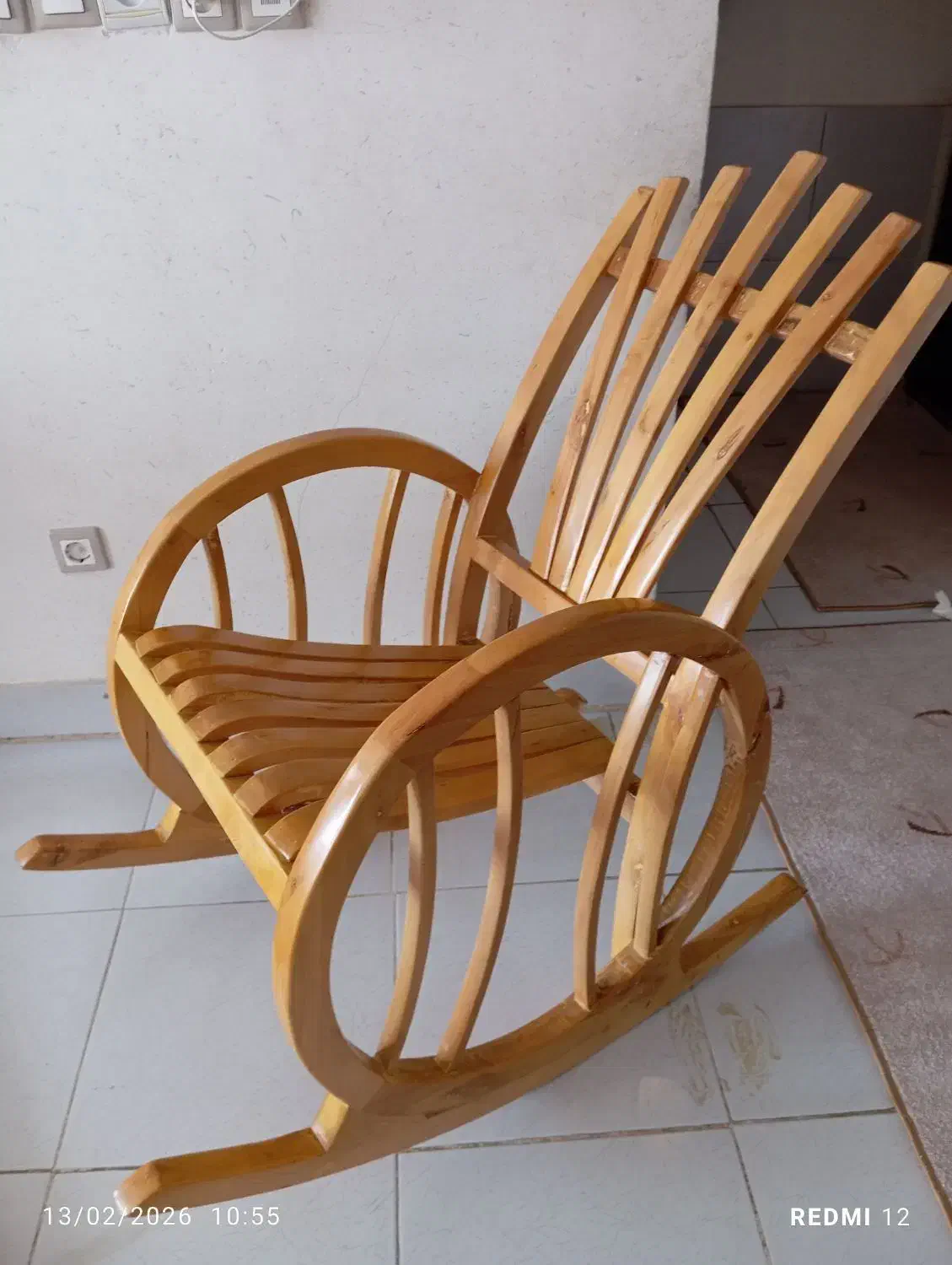 صندلی راک|صندلی و نیمکت|سنندج, |دیوار