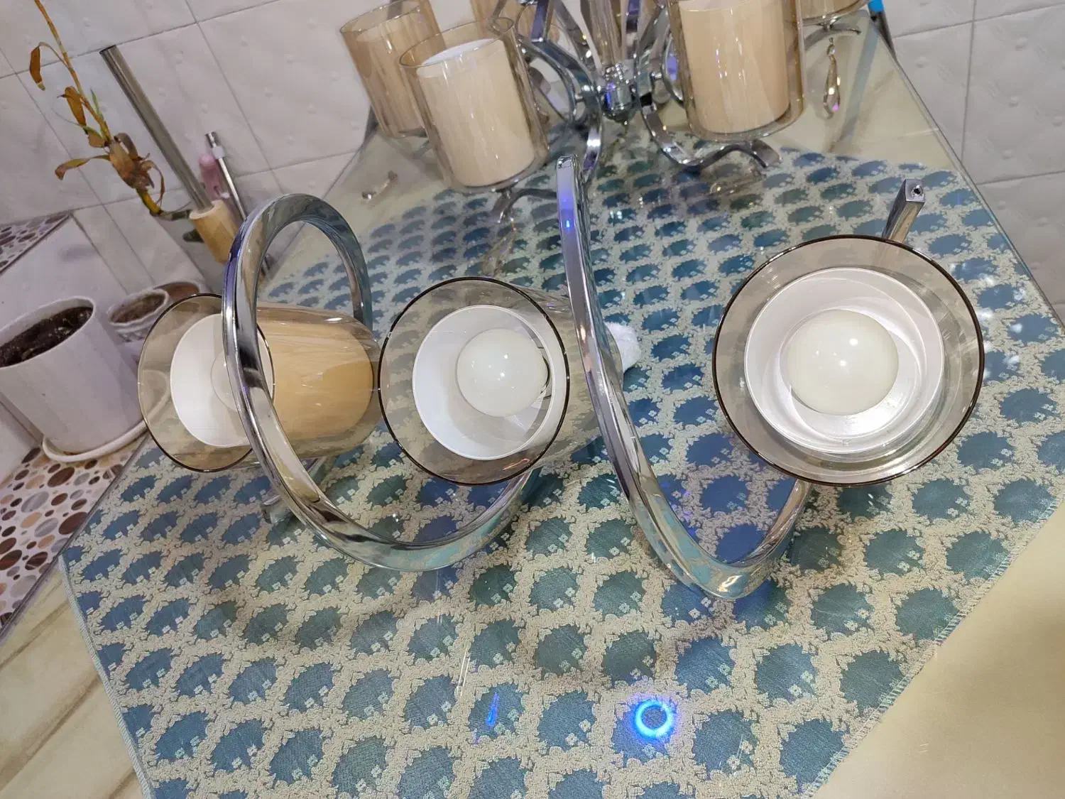 لوستر ۵ و۳ شاخه|لوستر و چراغ آویز|گلستان (تهران), |دیوار