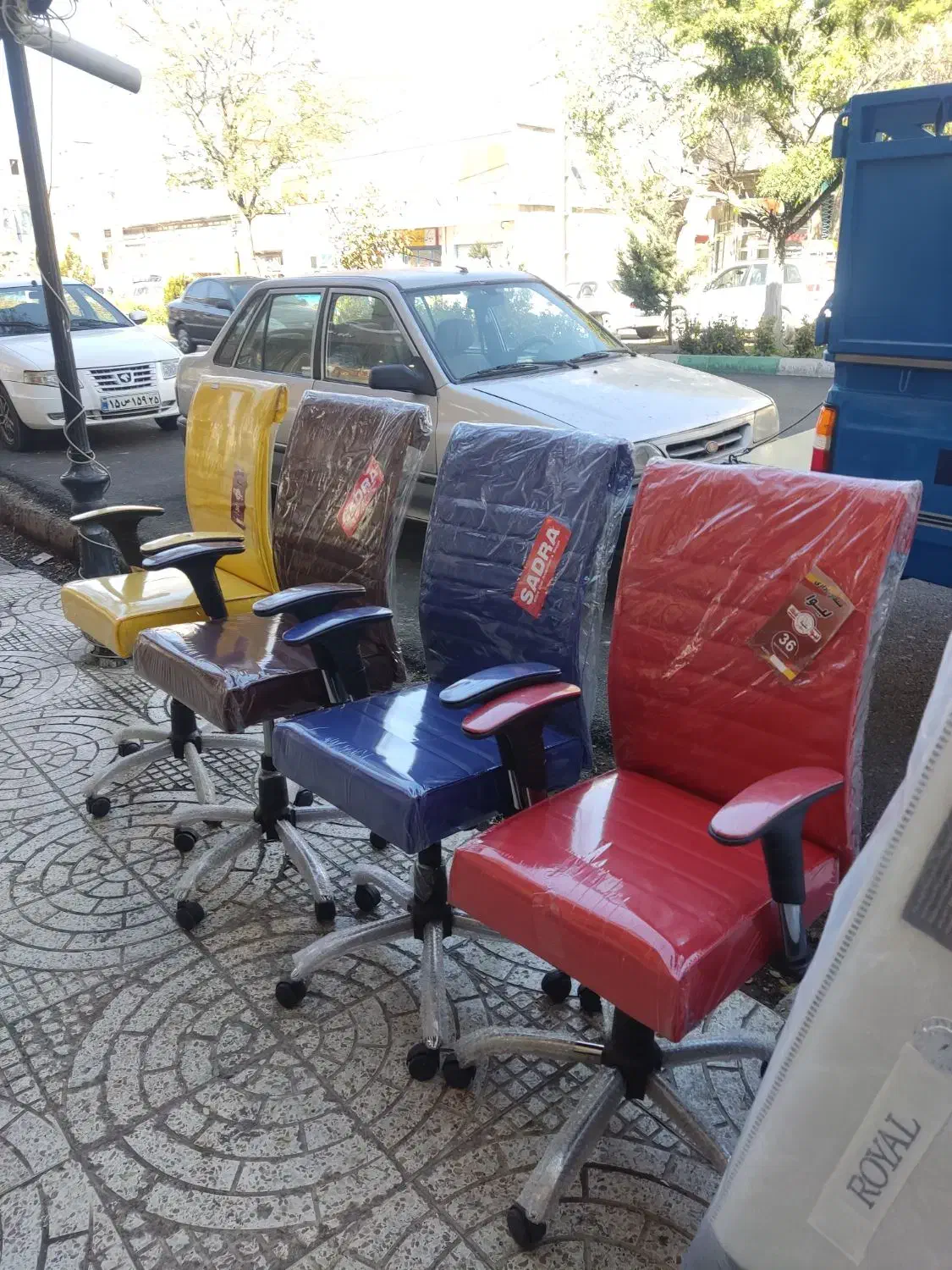 صندلی گردان جک دار|مبلمان اداری|سراب, |دیوار