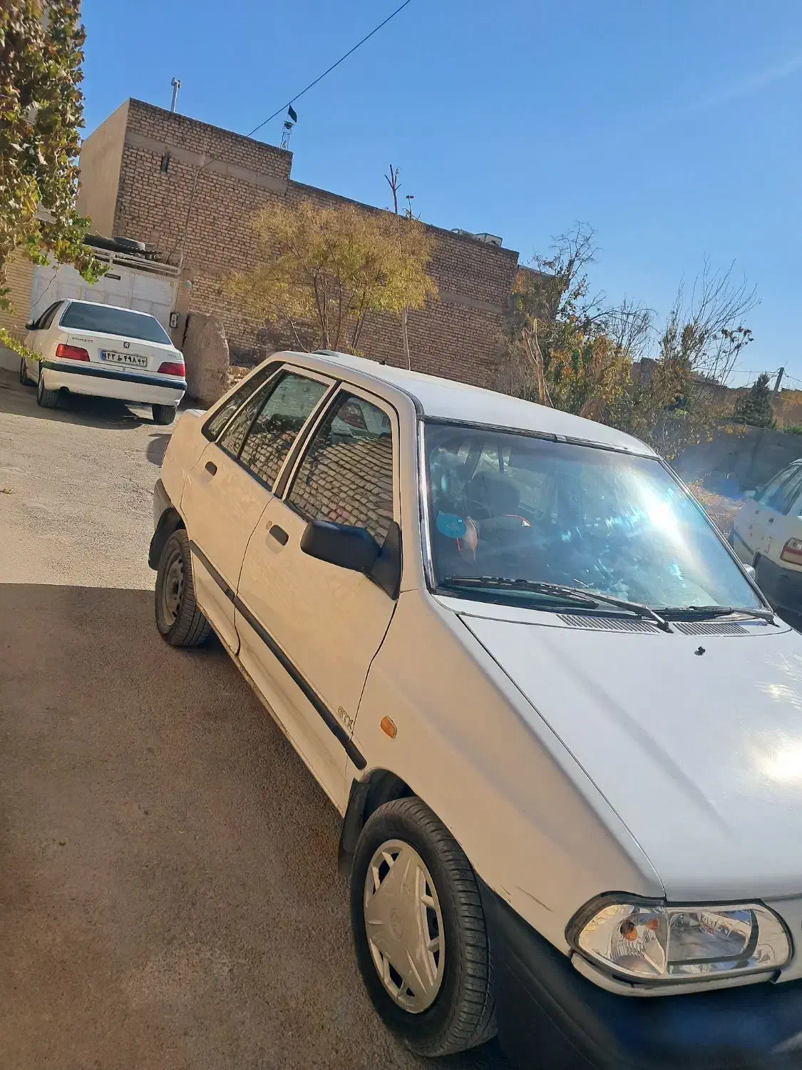 فروش پراید مدل ۸۳ انژکتور|خودرو سواری و وانت|مبارکه, |دیوار