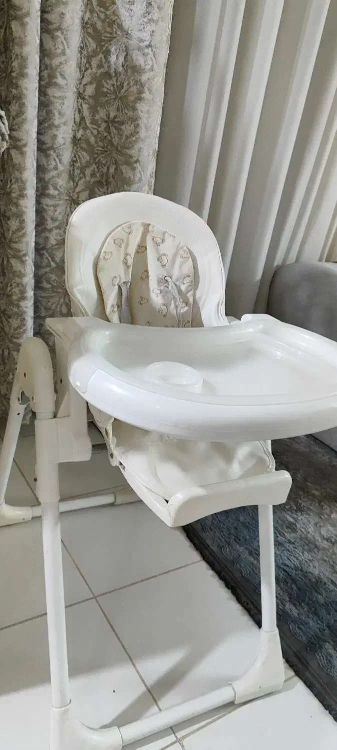 صندلی غذا بچه|تخت و صندلی بچه|اسلام‌شهر, شهرک الهیه|دیوار