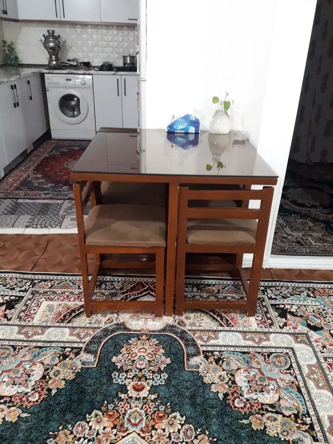 میز غذا خوری|میز و صندلی غذاخوری|قدس, شهرقدس|دیوار