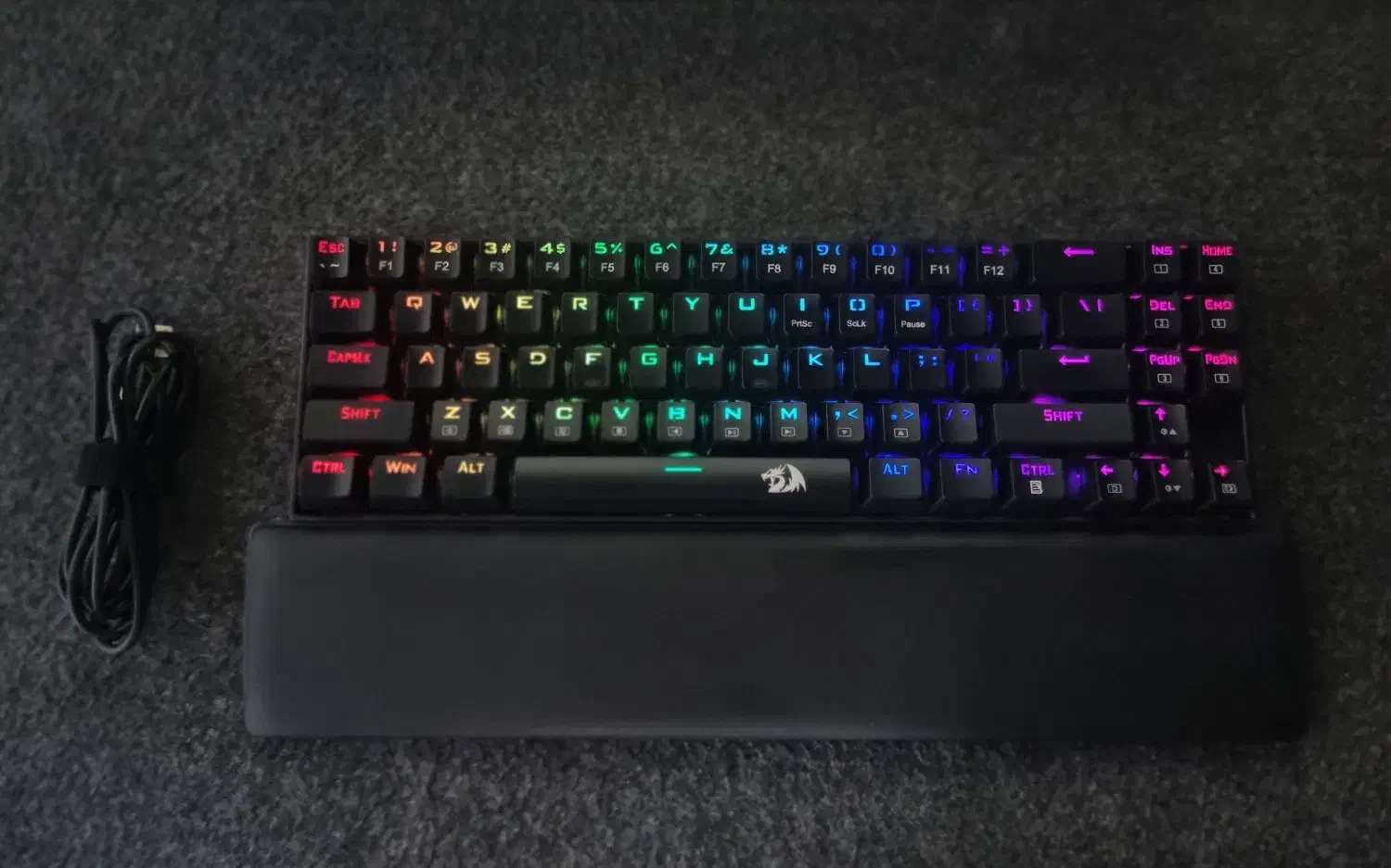 کیبورد گیمینگ  مکانیکال ردراگون k599 + تکیه‌گاه مچ|قطعات و لوازم جانبی رایانه|تهران, قبا|دیوار