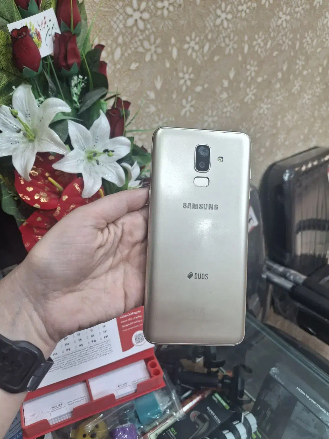 گوشی j8|موبایل|خرم‌آباد, |دیوار