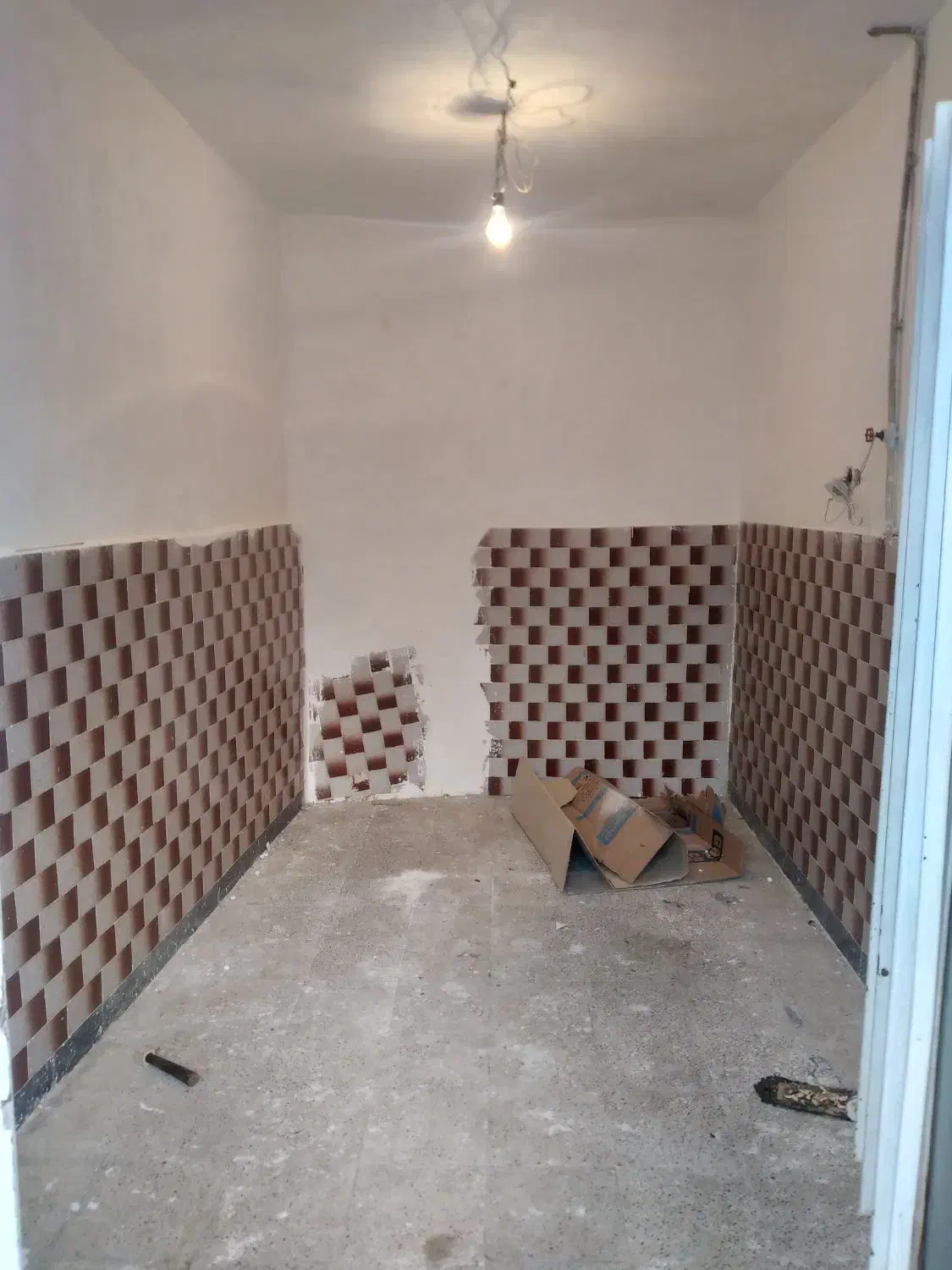 مغازه فروشی ۱۲متری|فروش مغازه و غرفه|محمدشهر, محمدشهر|دیوار