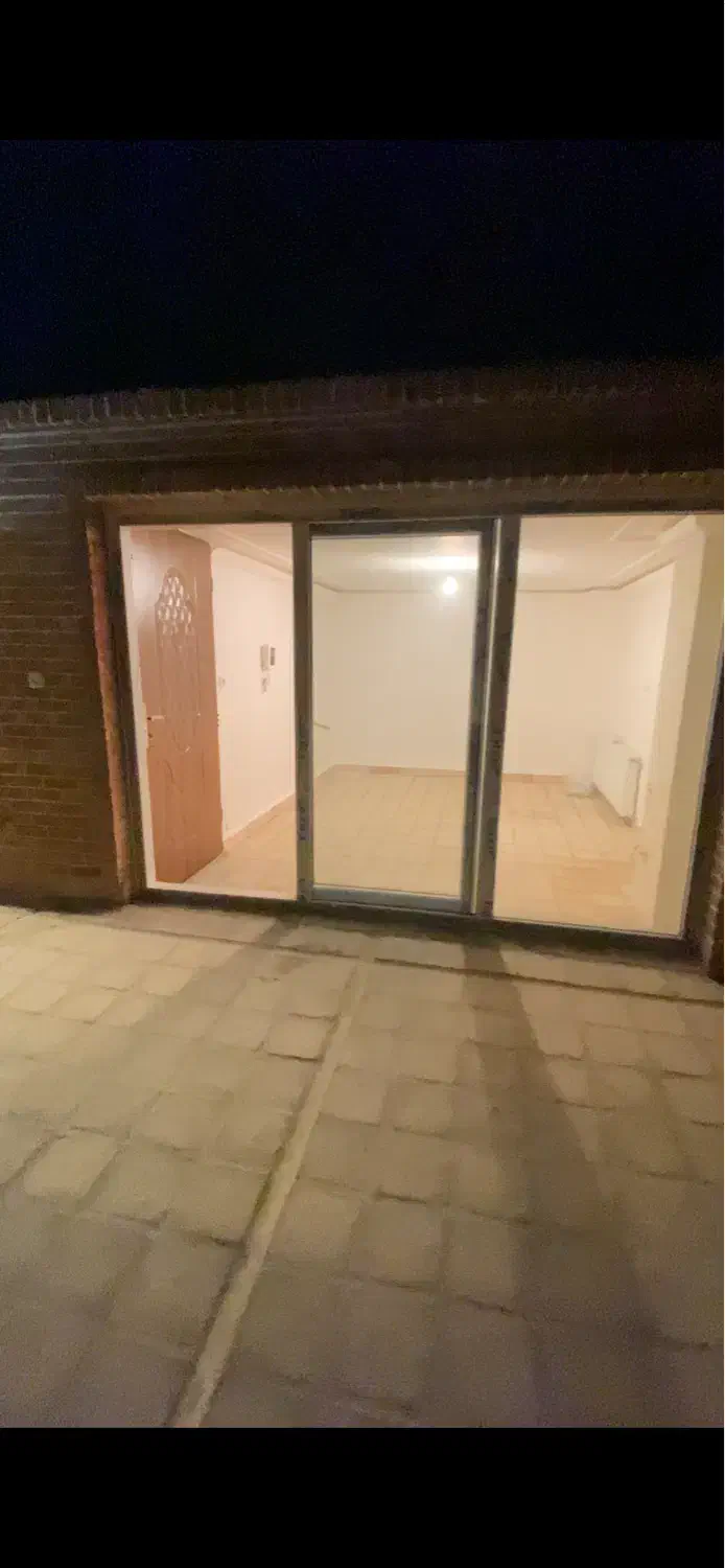 اجاره سوئیت با حیاط اختصاصی(اداری،خدماتی)|اجارهٔ دفتر کار، اتاق اداری، مطب|شاهرود, |دیوار