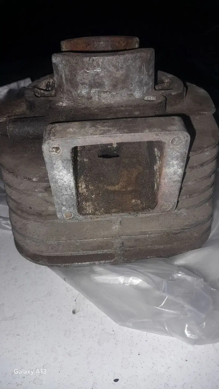 سیلندر ارس ۱۲۵ بقول اصفهانیا سوپر به ارس میگن سوپر|قطعات یدکی و لوازم جانبی|احمدسرگوراب, |دیوار