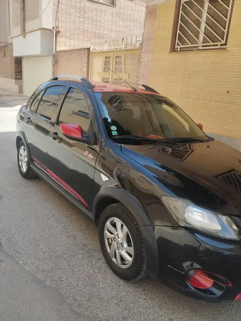 کوئیک r مدل ۹۸ سالم و بدون رنگ|خودرو سواری و وانت|شاهینشهر, خانه کارگر|دیوار