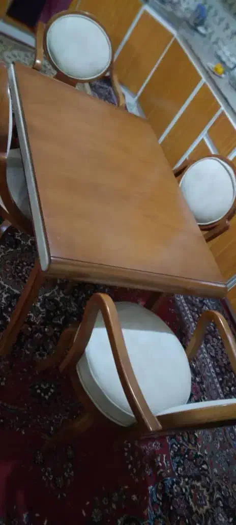 میز صندلی خوب|میز و صندلی غذاخوری|گلپایگان, |دیوار