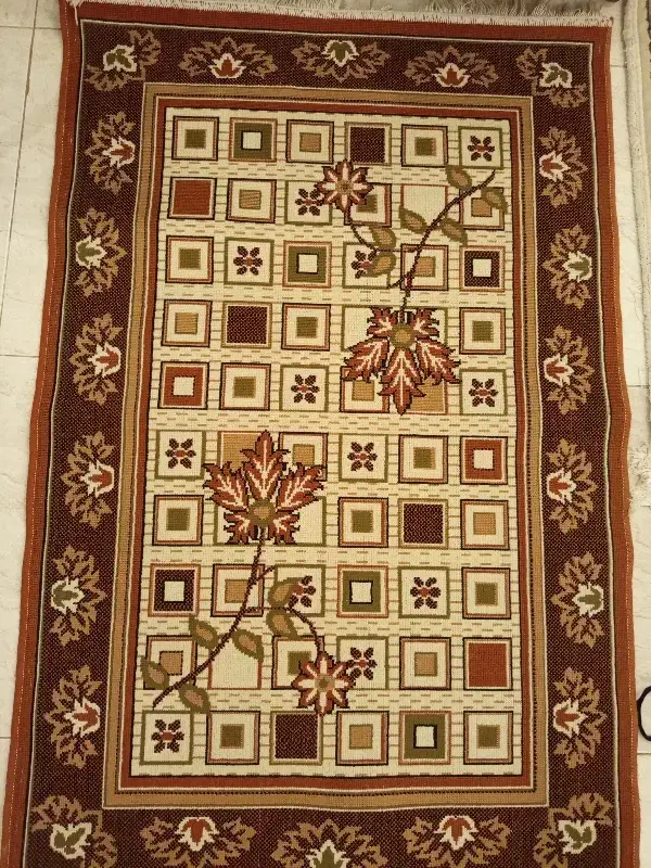 گلیم ریشه دار|گلیم، جاجیم، گبه|کرمانشاه, |دیوار