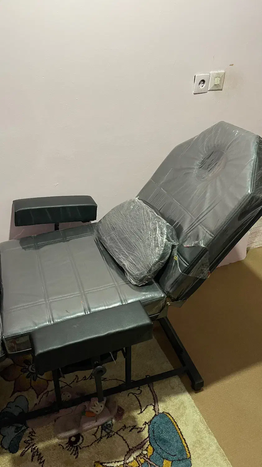 فروش تخت تتو تخت آرایشگاه و صندلی|آرایشگاه و سالن‌های زیبایی|چالوس, |دیوار