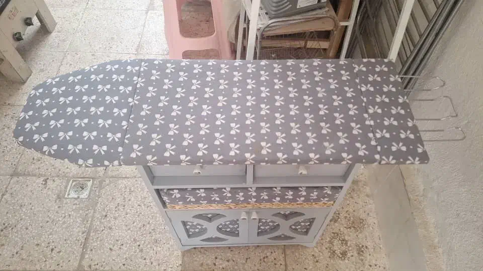 میز اتو و کمد چرخ خیاطی|اتو و لوازم اتو|گلپایگان, |دیوار