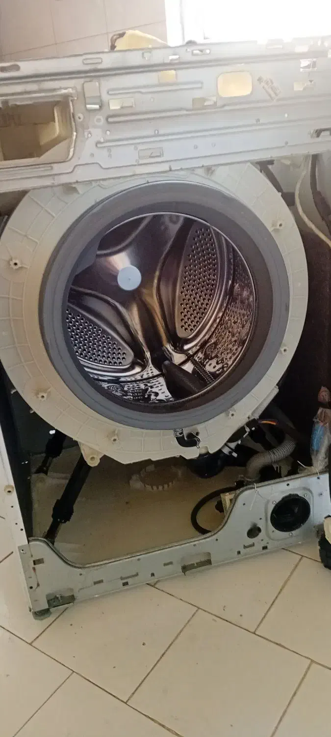 تعمیر تخصصی ماشین لباسشویی در محل (فوری)|خدمات پیشه و مهارت|همدان, |دیوار