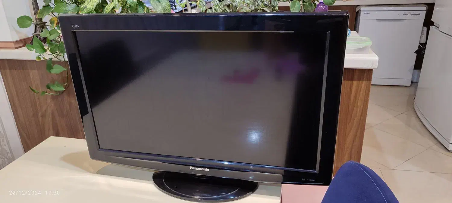 تلویزیون LCD پاناسونیک|تلویزیون و پروژکتور|کرمان, |دیوار