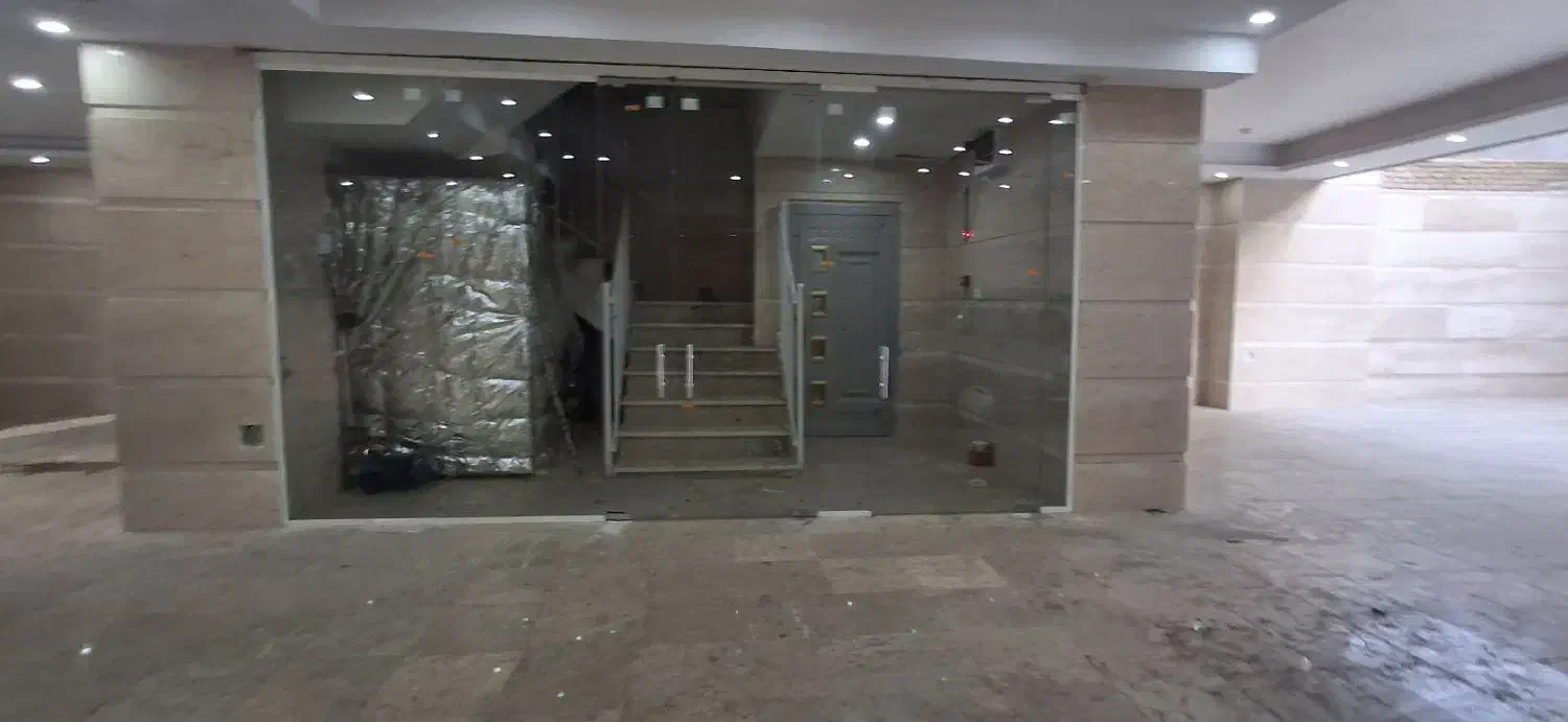 نصب انواع شیشه|خدمات پیشه و مهارت|سبزوار, قاضی زاد|دیوار