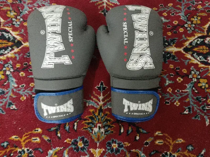 دست کش مخصوص بوکس و کیک بوکسینگ|تجهیزات ورزشی|مشهد, هدایت|دیوار