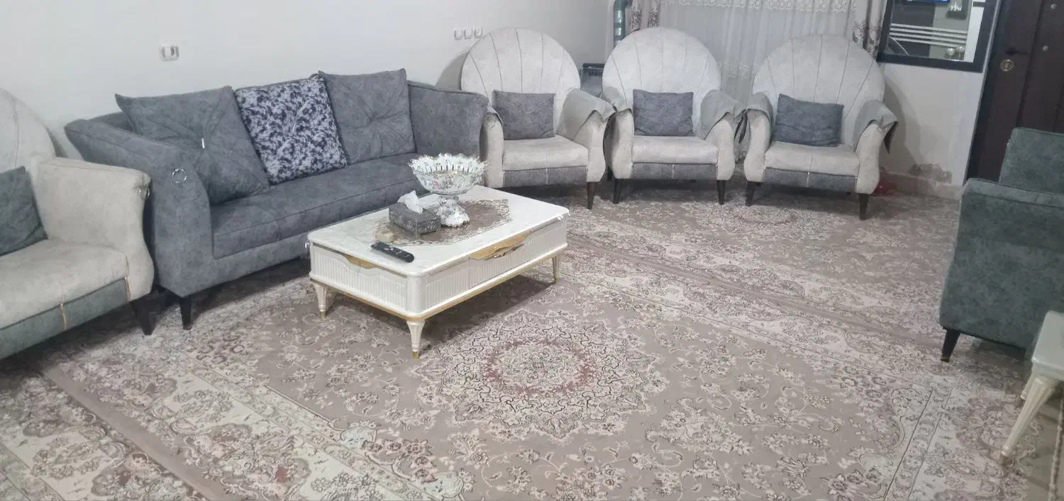 مبل ۹ نفره تمیز درحد نو|مبلمان خانگی و میز عسلی|محمدیه-قزوین, |دیوار