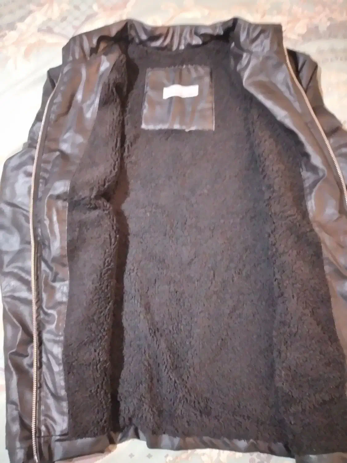 کاپشن چرمی مردانه سایز  M رنگ مشکی.|لباس|فردیس, شهرک ۱۱۰|دیوار