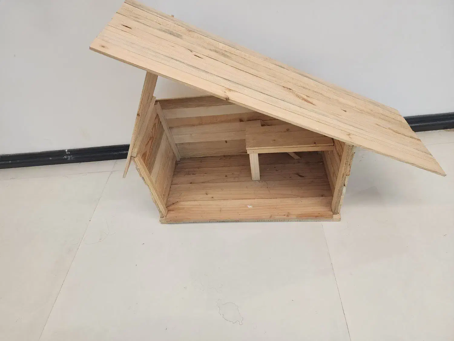 خانه چوبی مخصوص پت|اسباببازی|بوشهر, |دیوار