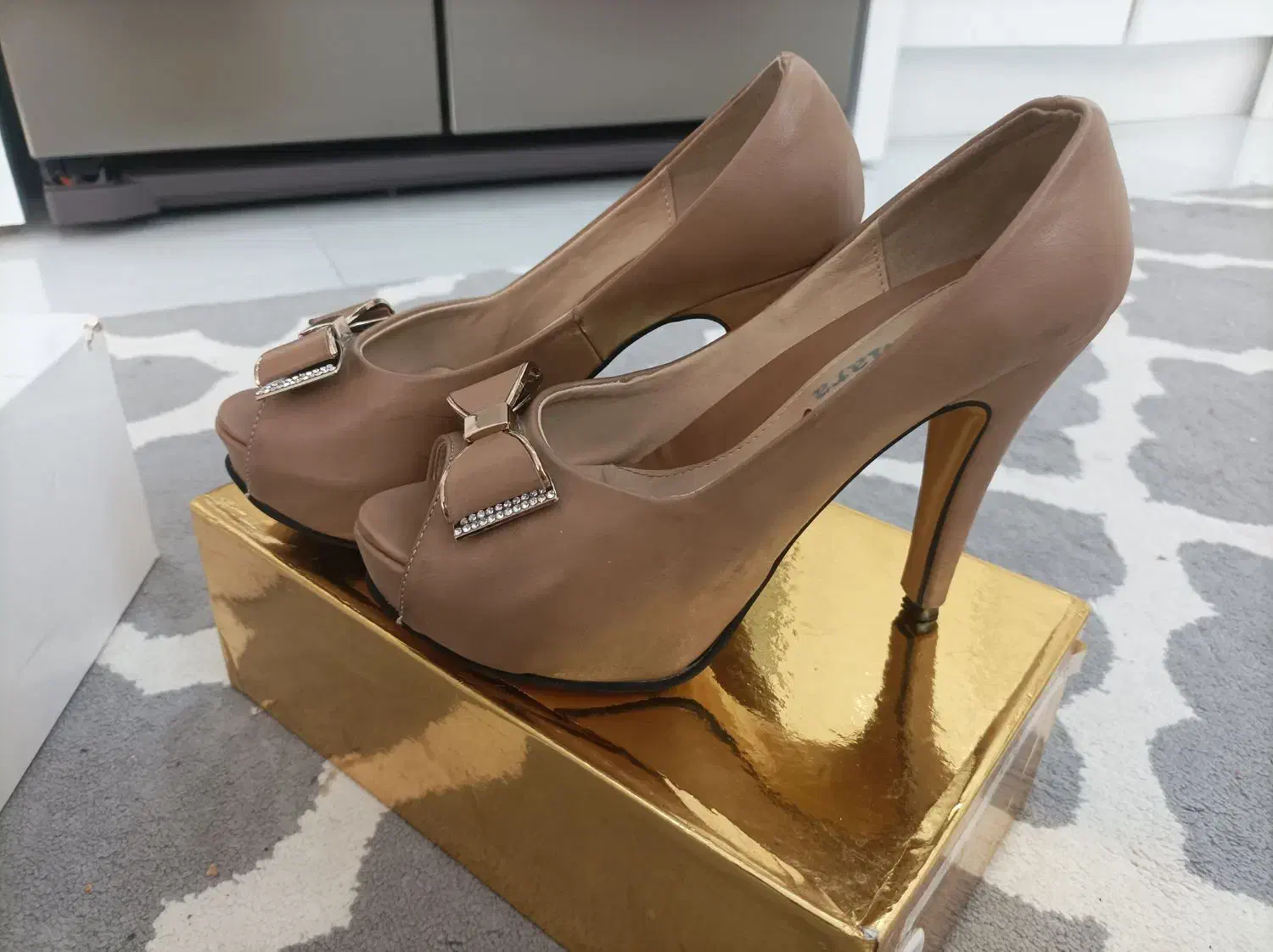 کفش مجلسی سایز۳۷|کیف، کفش، کمربند|ری, منصوریه منگل|دیوار