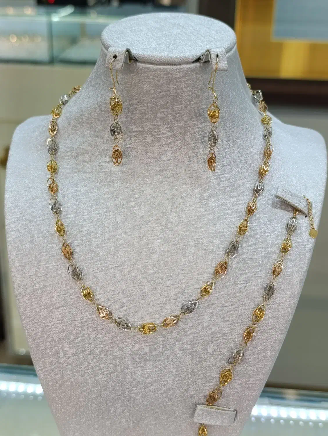 سرویس بی اجرت|جواهرات|ایلام, |دیوار