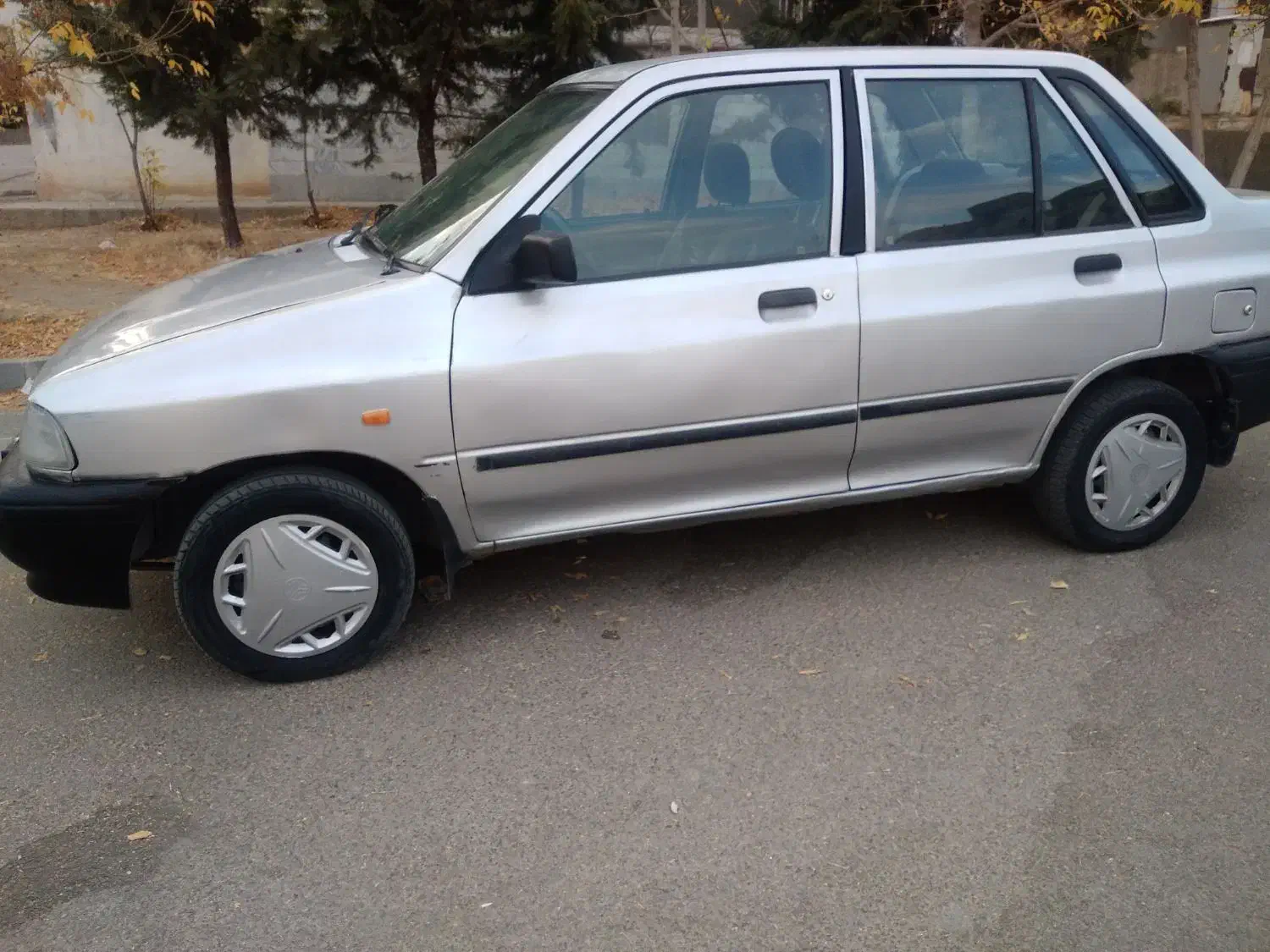 پراید دوگانه سوز کارخانه مدل ۸۶ نقره ای|خودرو سواری و وانت|سنندج, |دیوار