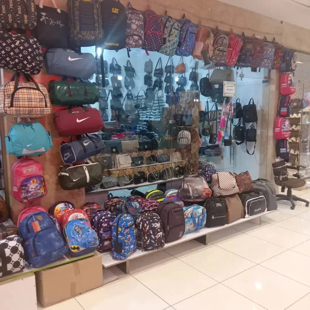 ارزان سرای کیف شاهحسینی پاساژآریس طبقه اول پ۱۸۱|کیف، کفش، کمربند|مشگین شهر, |دیوار