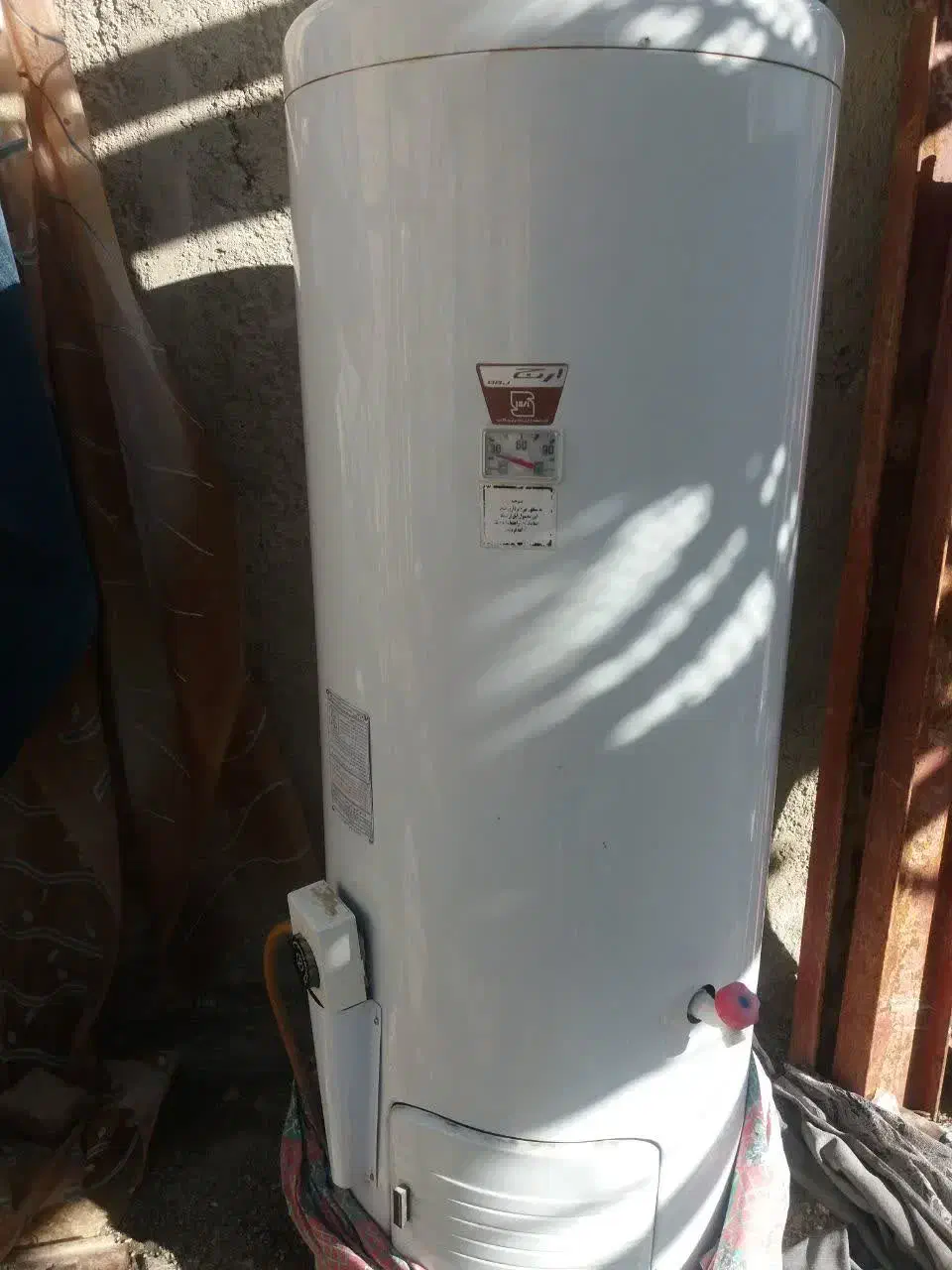 آبگرمکن ایستاده|آبگرمکن، پکیج، شوفاژ|خوانسار, |دیوار