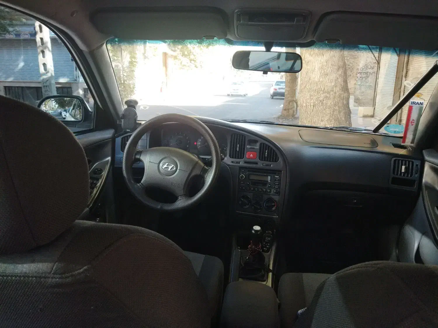 هیوندا‌‌ اوانته|خودرو سواری و وانت|هشتگرد, هشتگرد قدیم|دیوار