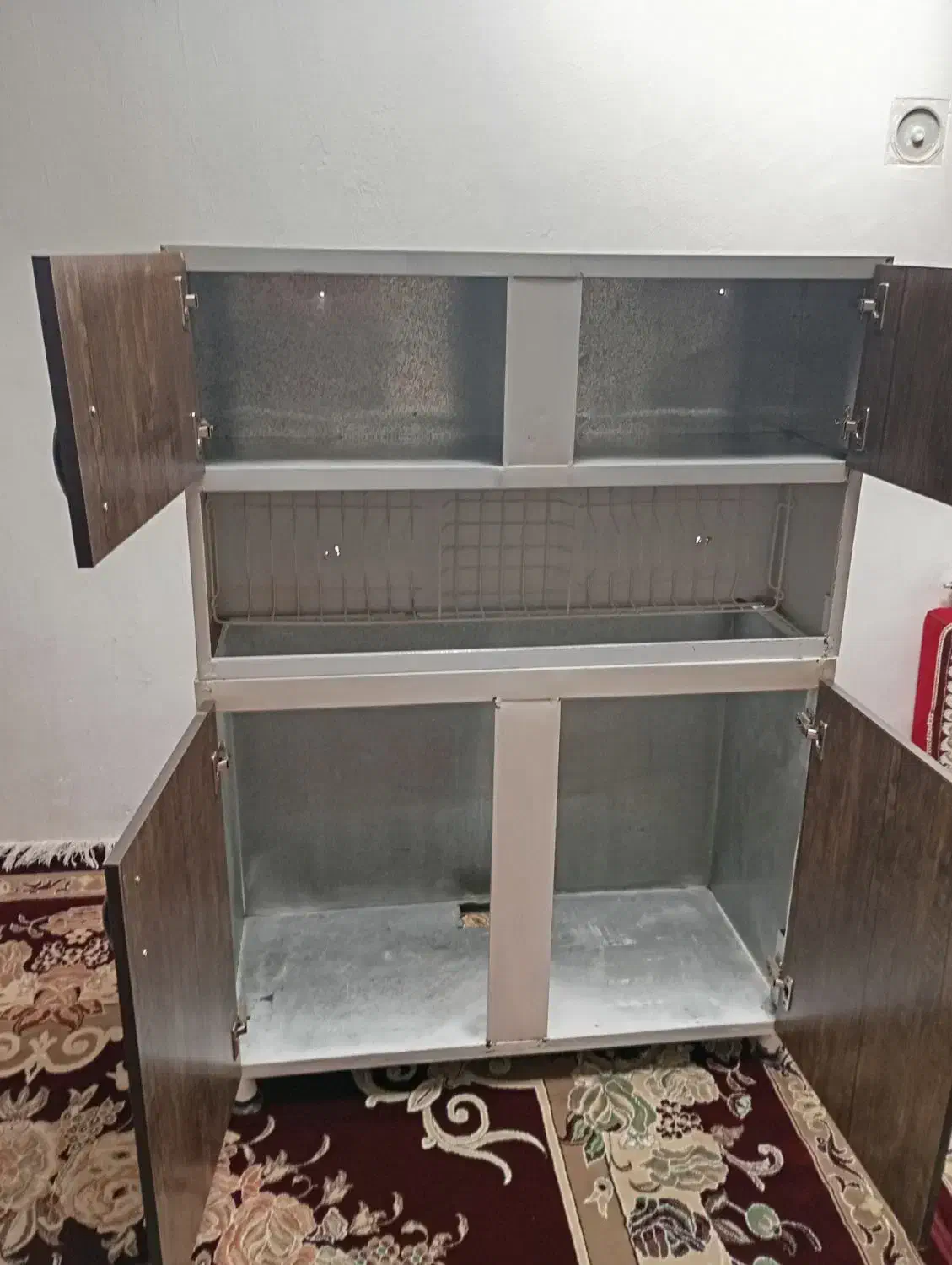 زیر ظرفشویی و بالای ظرفشویی وسینک|آب‌چکان و نظم‌دهنده ظروف|سنقر, |دیوار