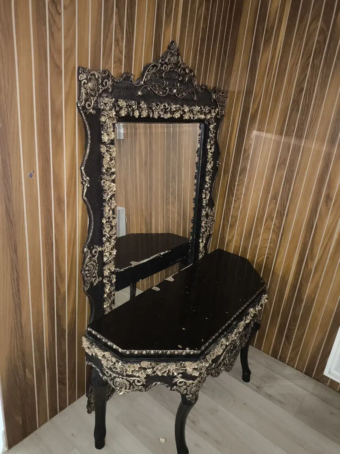 اینه|بوفه، ویترین، کنسول|اهواز, نادری|دیوار