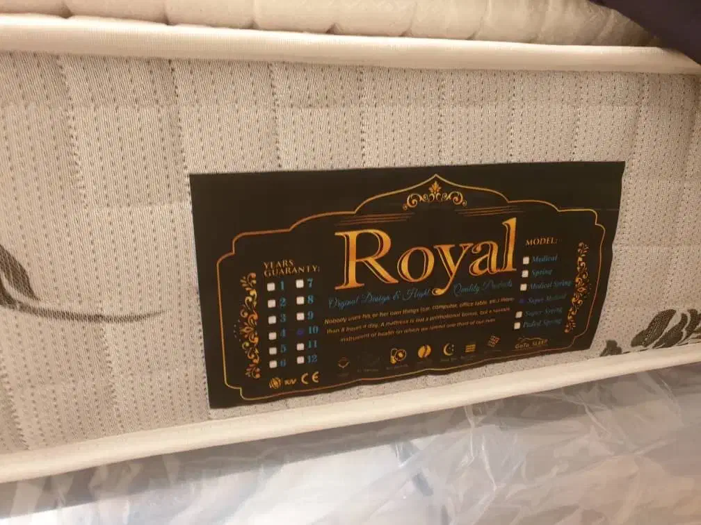 تخت خواب و تشک عرض ۱۴۰|تخت و سرویس خواب|تهران, زعفرانیه|دیوار