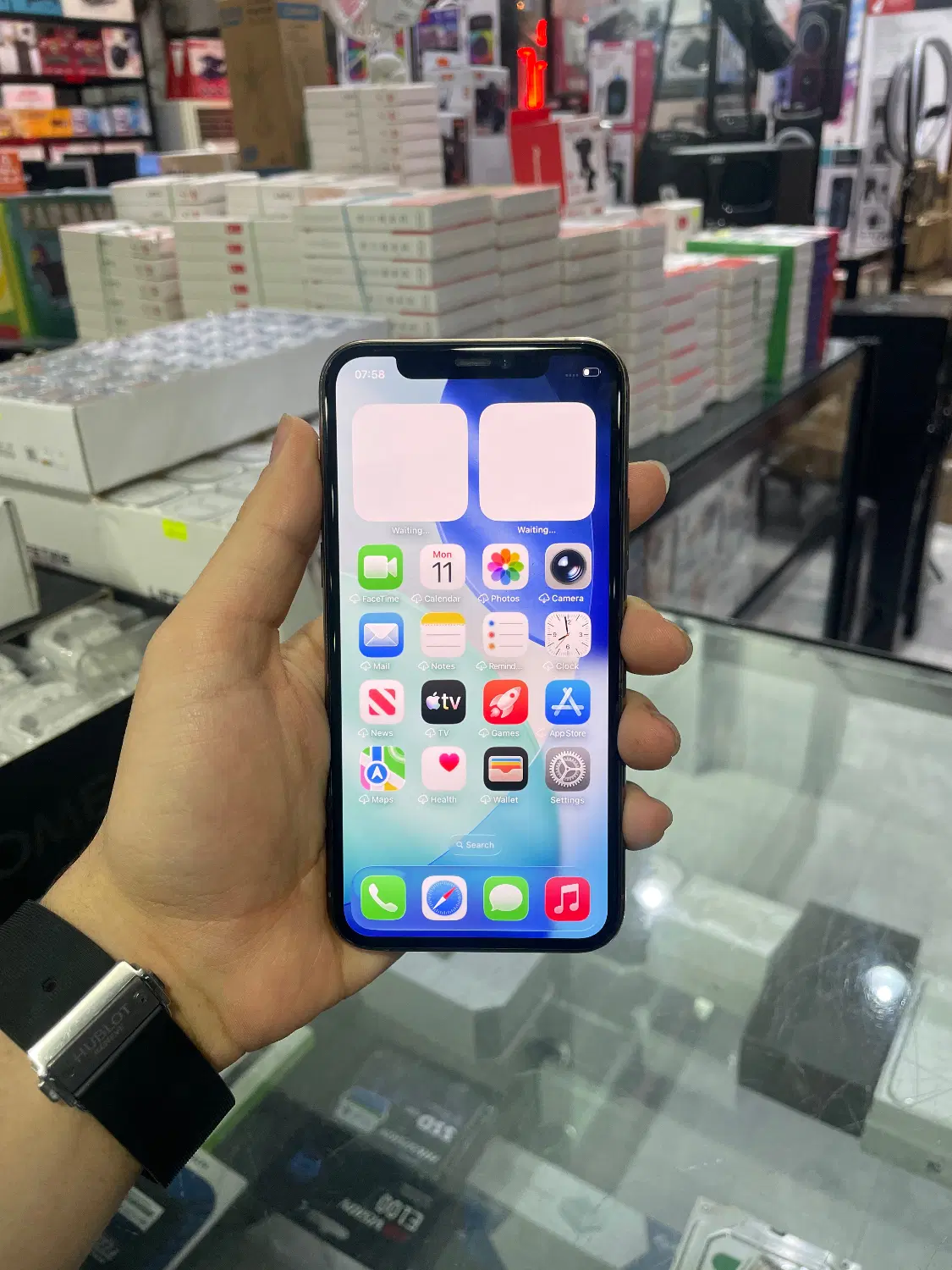 93% Iphone 11pro 256|موبایل|کرمان, |دیوار