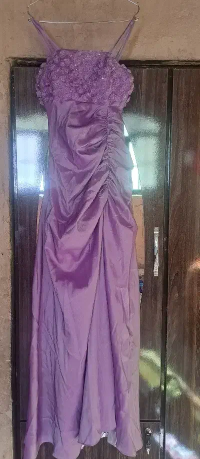 لباس مجلسی|لباس|مرودشت, ژیان|دیوار