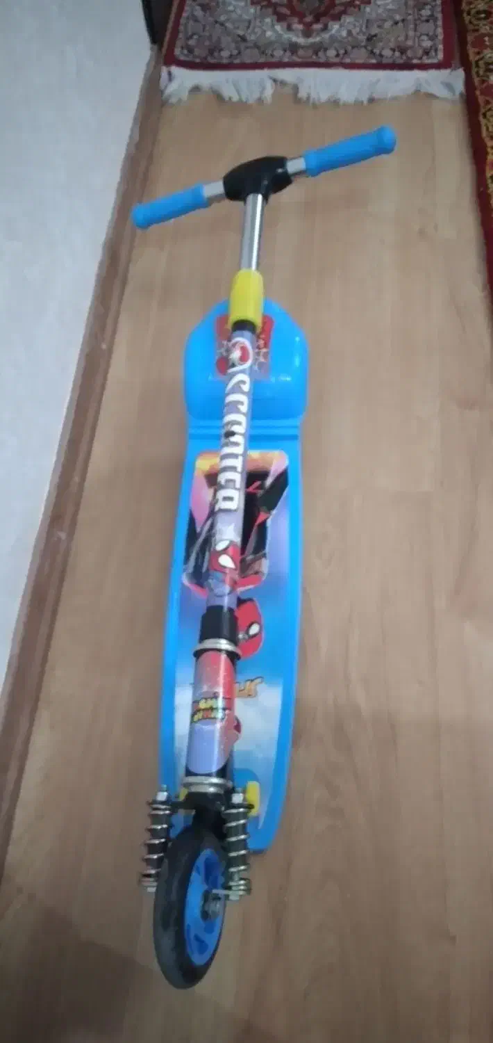 اسکوتر محکم ودر حد نو تازه وسالم|دوچرخه، اسکیت، اسکوتر|تبریز, |دیوار