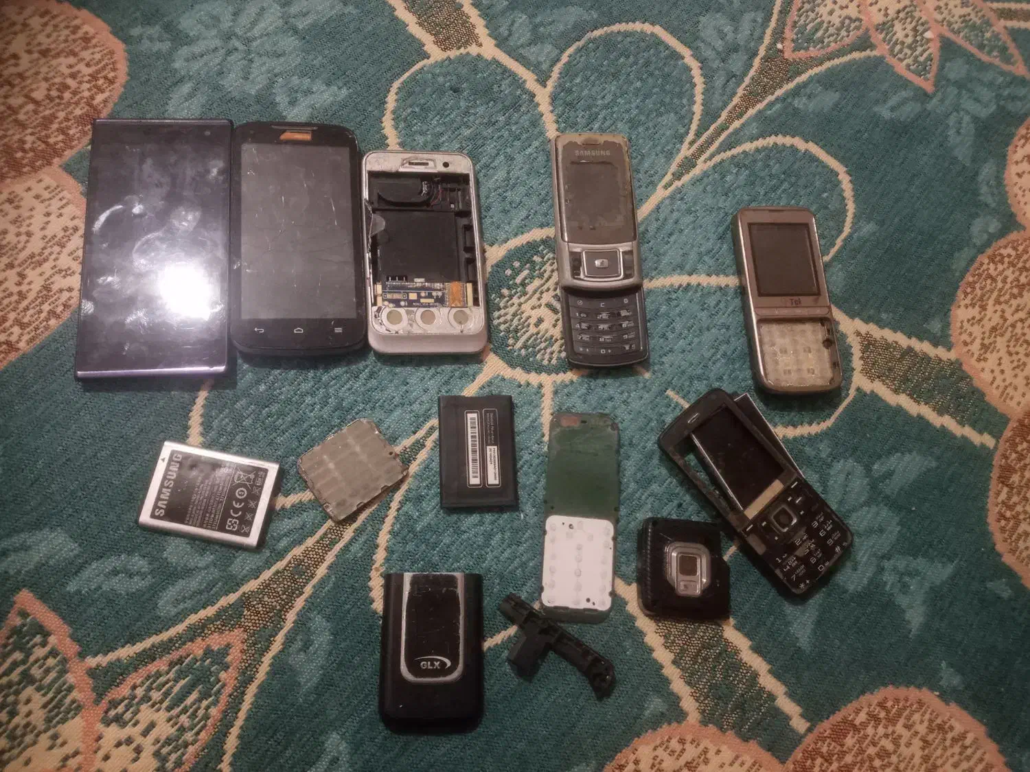 گوشی نیاز به تعمیر|موبایل|سراوان, |دیوار